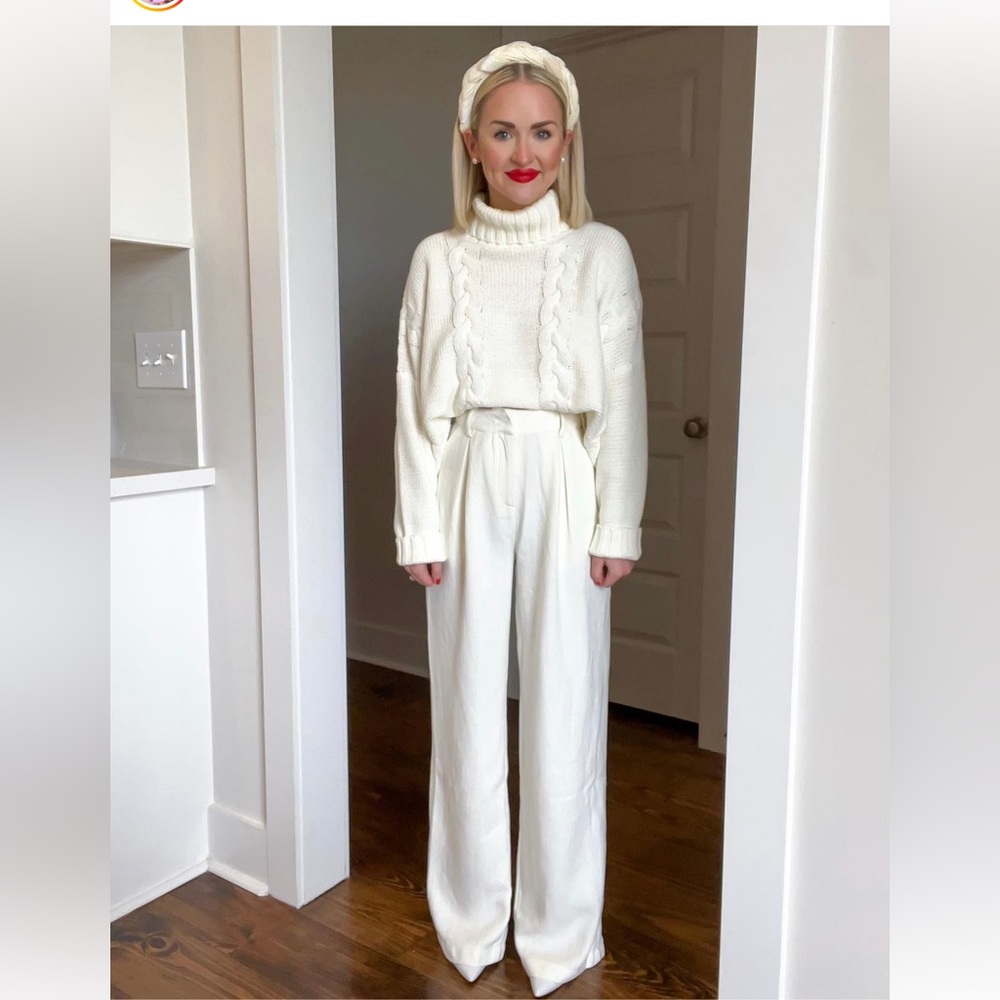 Super cute!  Red Dress:  SHE’S ALL THAT WHITE DRESS PANTS🎉